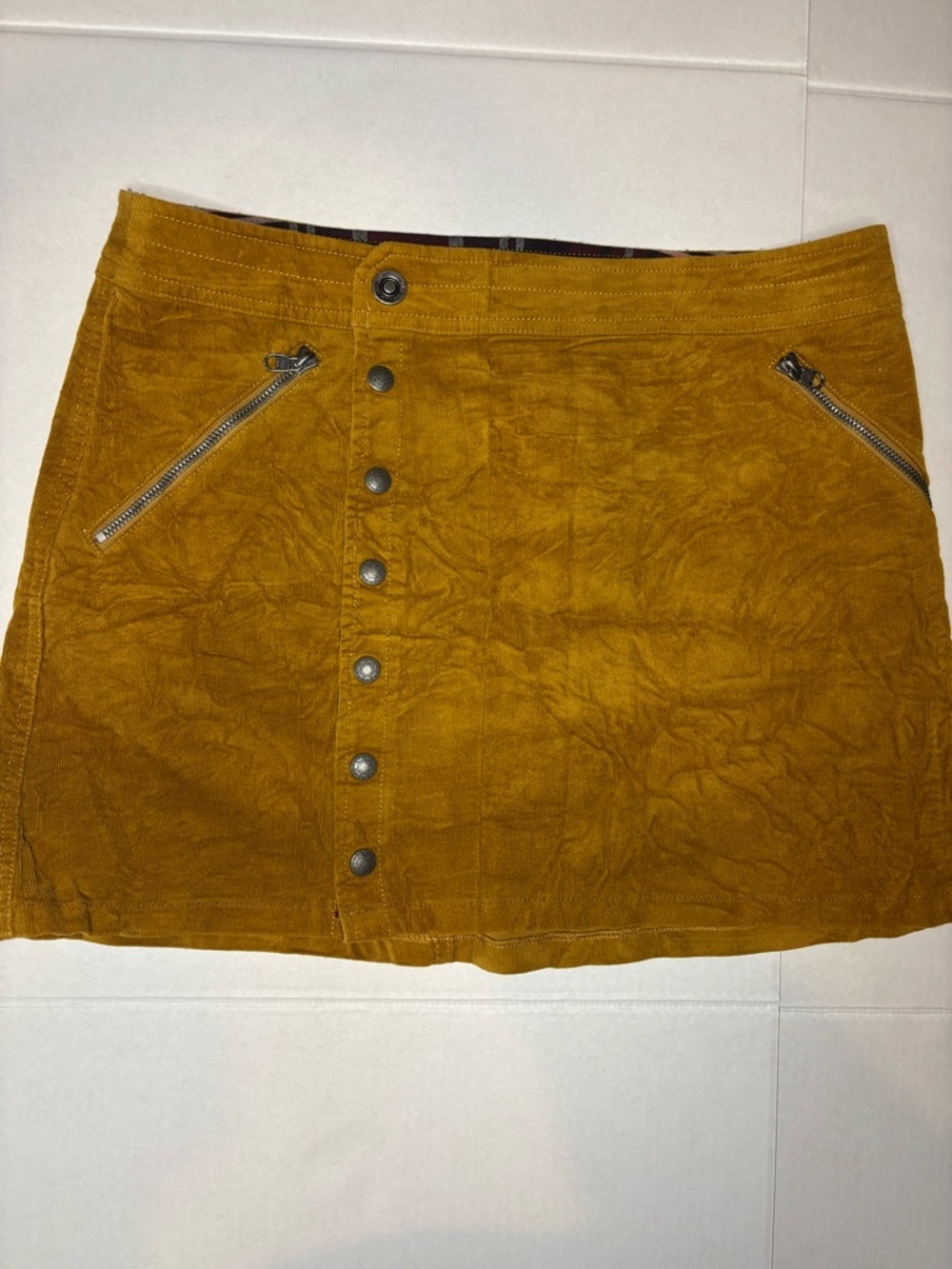 Kuhl mustard corduroy skirt size 6